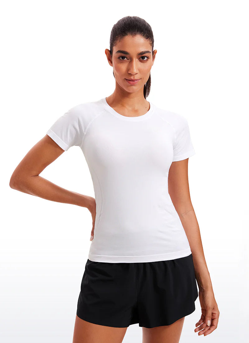Camiseta sin costuras de manga corta a la cadera