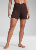 #color_hot fudge brown